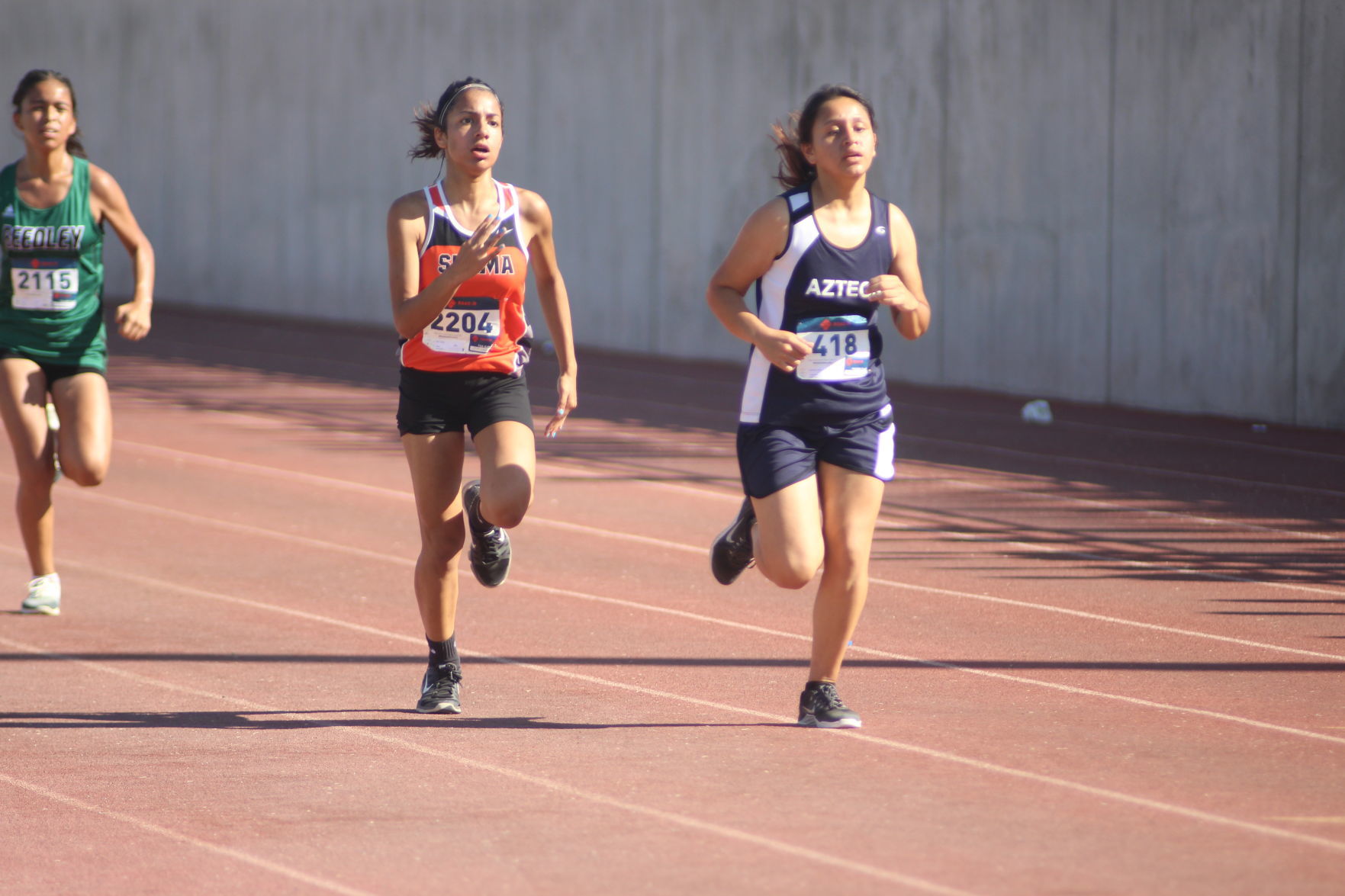 Kingsburg hosts cross country meet